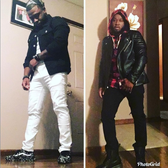 Meet your Posher, Antonio - Picture 1 of 2